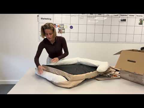 Luxury Dog Bed - Black Edition | Add your dogs name